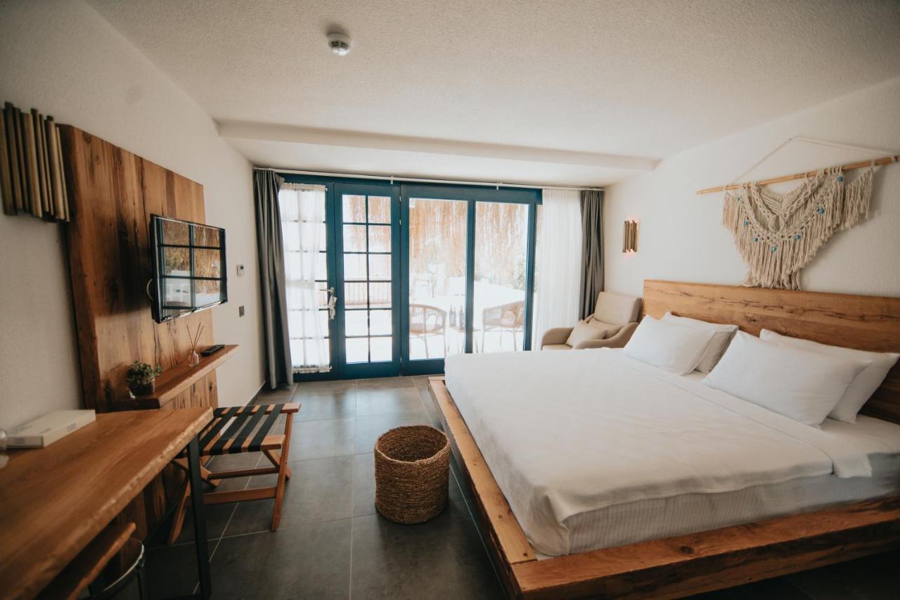 Bueyuekada Loc'Ada Hotel อดาลาร์ ภายนอก รูปภาพ