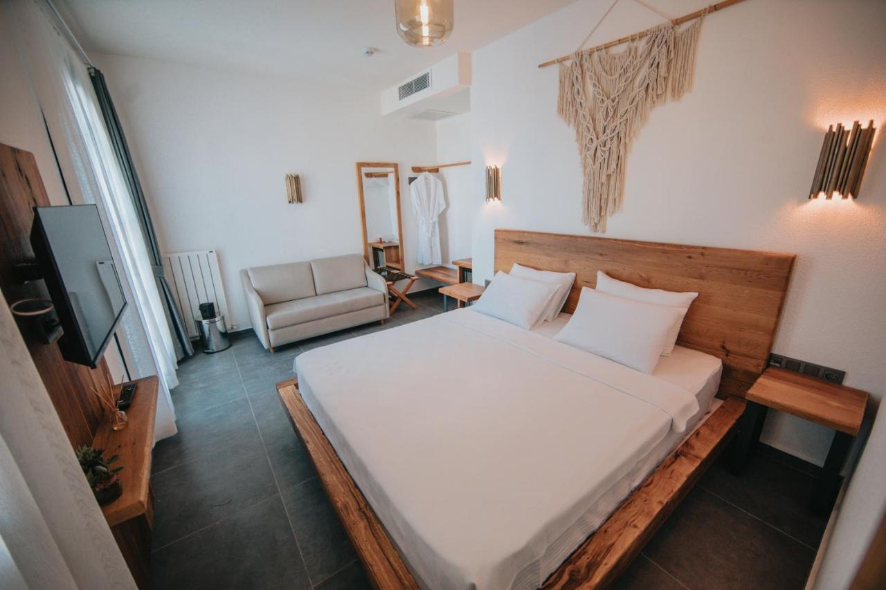 Bueyuekada Loc'Ada Hotel อดาลาร์ ภายนอก รูปภาพ